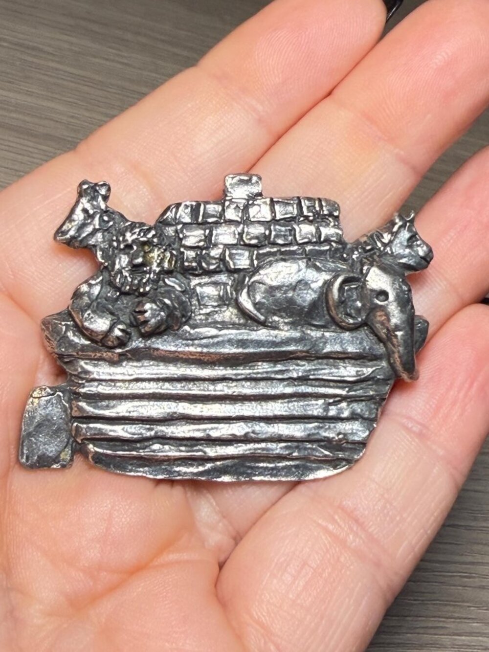 Sheridan Vintage Noahs Ark Brooch Animals Pewter Silver Tone 2”